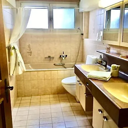Gemuetliches Chalet An Bester Lage Apartmán Jona